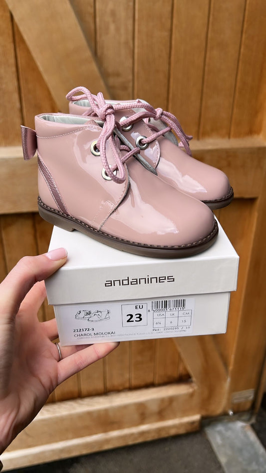 PRE-LOVED Bow Back Boot - Pink